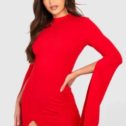 BOOHOO Tall - Robe Cape Fendue 8 BOOHOO Tall - Robe Cape Fendue -Pas Cher Vêtue Diva Magasin gzz51779 red xl 2
