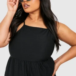 Grande Taille - Robe Mi-longue Texturée à Volants étagés -Pas Cher Vêtue Diva Magasin gzz52085 black xl 3 scaled