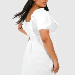 Grande Taille - Robe Patineuse Texturée à Col Carré 7 Grande Taille - Robe Patineuse Texturée à Col Carré -Pas Cher Vêtue Diva Magasin gzz52086 ivory xl 1