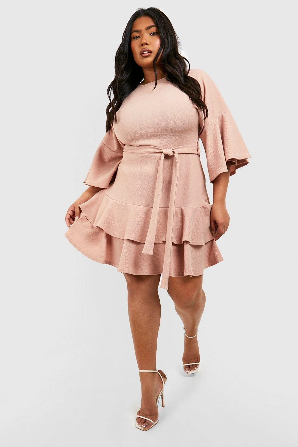 Grande Taille - Robe Patineuse Ceinturée à Volants 5 Grande Taille - Robe Patineuse Ceinturée à Volants – Image 3