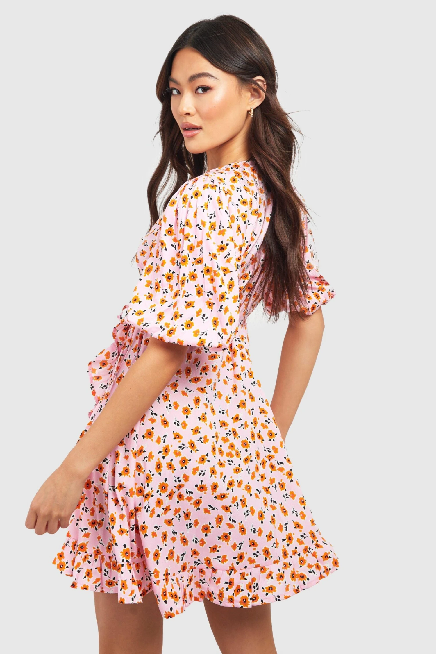 Robe Portefeuille Fleurie 4 Robe Portefeuille Fleurie – Image 2