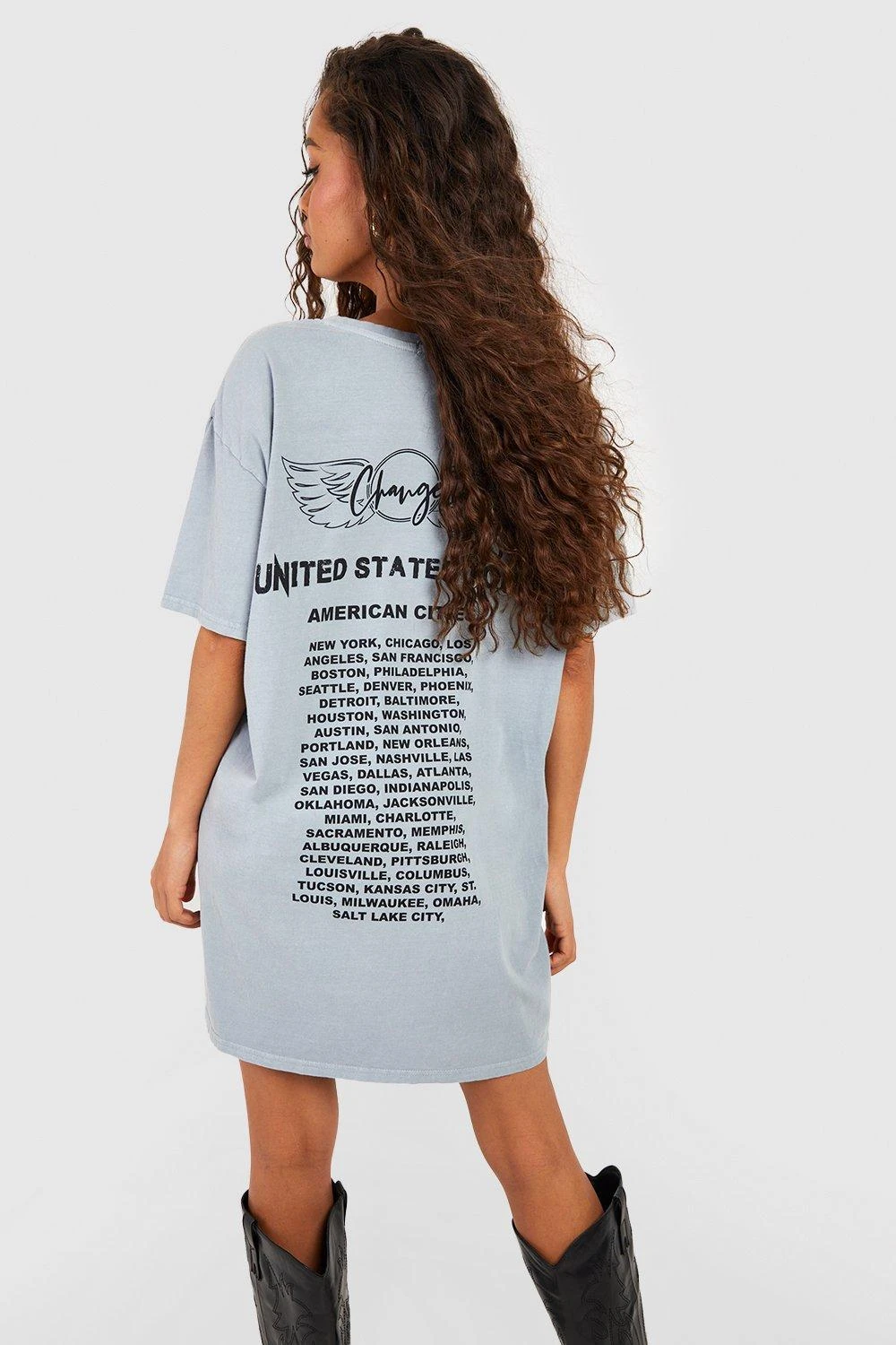 Robe T-shirt Oversize à Imprimé Moto 4 Robe T-shirt Oversize à Imprimé Moto – Image 2