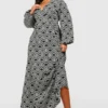 BOOHOO Grande Taille - Robe Longue Imprimé Géométrique -Pas Cher Vêtue Diva Magasin gzz54182 black xl scaled