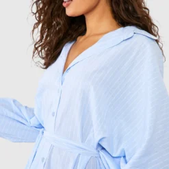 Robe Chemise Oversize à Rayures -Pas Cher Vêtue Diva Magasin gzz54436 blue xl 3 scaled