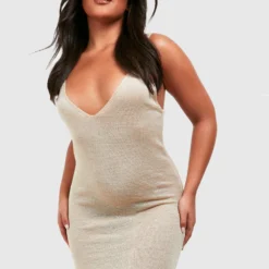 BOOHOO Grande Taille - Robe Longue En Crochet à Bretelles -Pas Cher Vêtue Diva Magasin gzz54572 stone xl 3 scaled