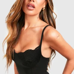 Robe Mi-longue à Dentelle -Pas Cher Vêtue Diva Magasin gzz55481 black xl 3 scaled