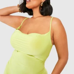 Grande Taille - Robe Longue Soyeuse à Col Bénitier -Pas Cher Vêtue Diva Magasin gzz56731 lime xl 3 scaled