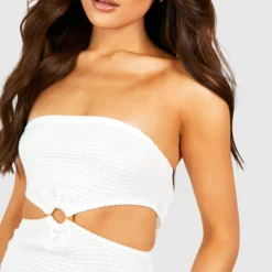 Robe Bandeau Texturée à Découpes -Pas Cher Vêtue Diva Magasin gzz58008 cream xl 3 scaled