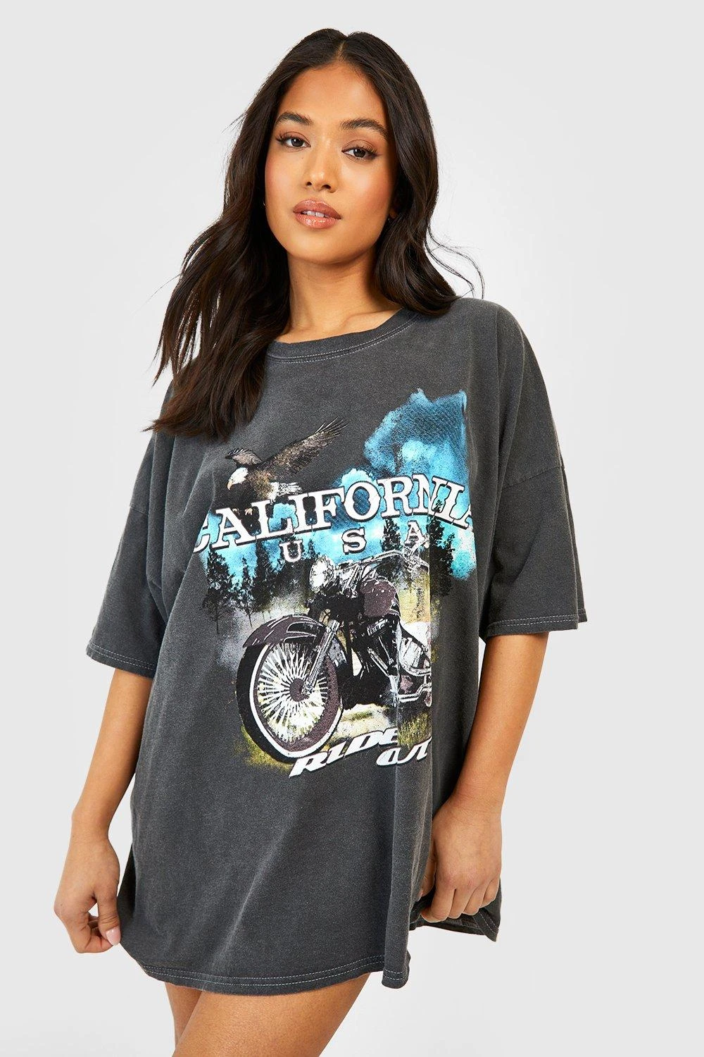 Petite - Robe T-shirt Surteint Imprimé Moto 5 Petite - Robe T-shirt Surteint Imprimé Moto – Image 3