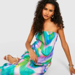 BOOHOO Robe Longue Plissée 8 BOOHOO Robe Longue Plissée -Pas Cher Vêtue Diva Magasin gzz59680 green xl 2 scaled