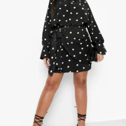 Grande Taille - Robe Courte à Pois Et Nouée à La Taille