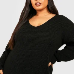 BOOHOO Grande Taille - Robe Pull Courte à Col En V -Pas Cher Vêtue Diva Magasin pzz60883 black xl 3