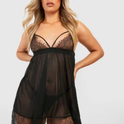 Grande Taille - Robe Nuisette En Mesh à Détails En Dentelle