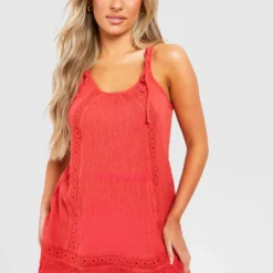 BOOHOO Robe De Plage Avec Broderie
